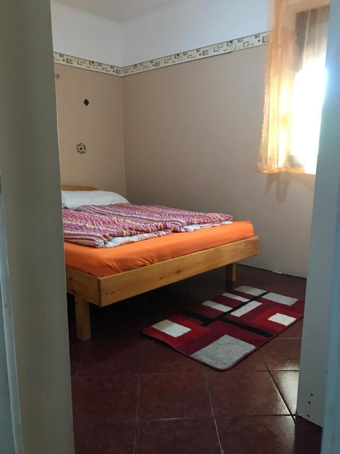 Edu Apartman Hajdúszoboszló Exteriör bild