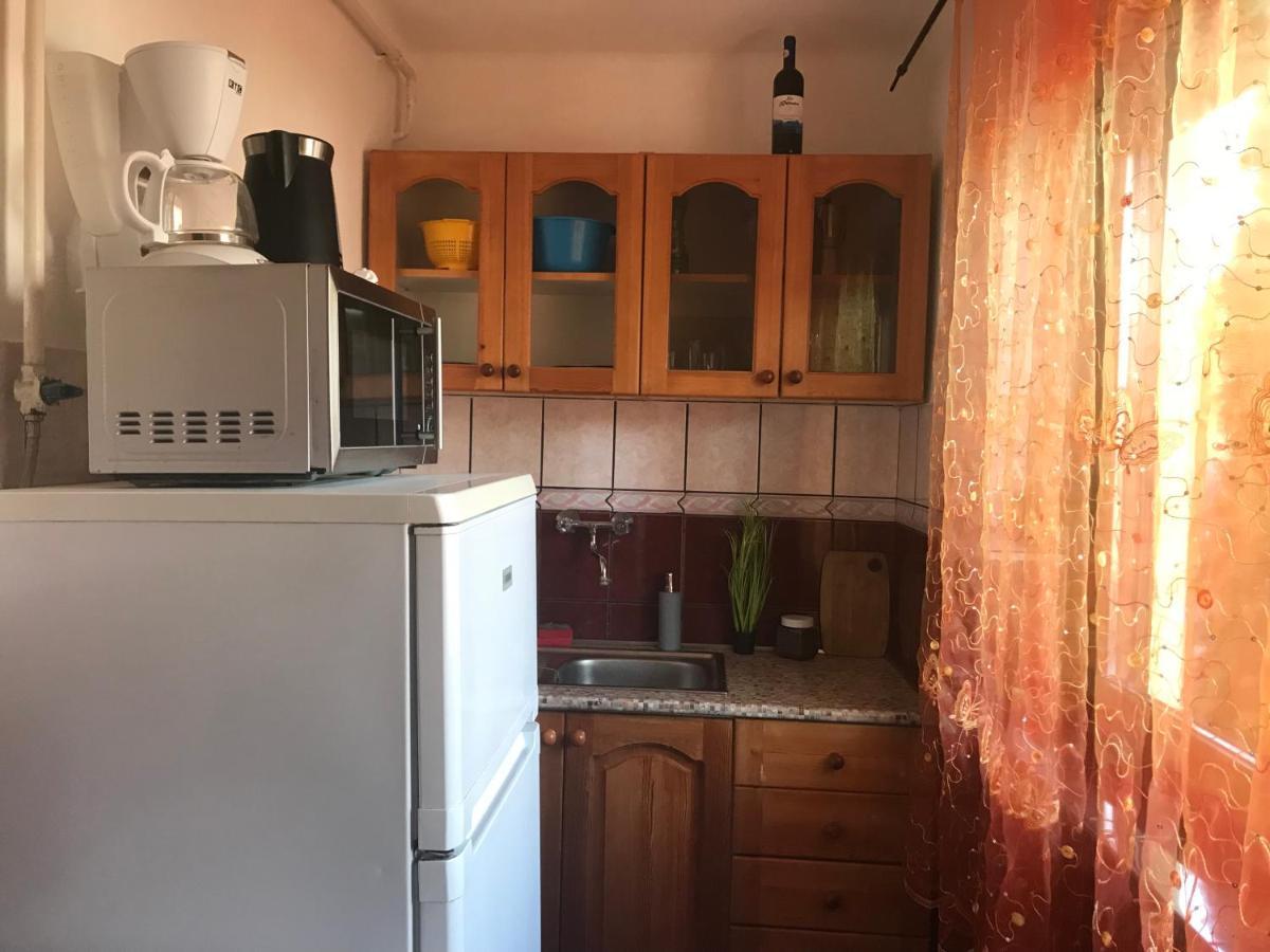 Edu Apartman Hajdúszoboszló Exteriör bild
