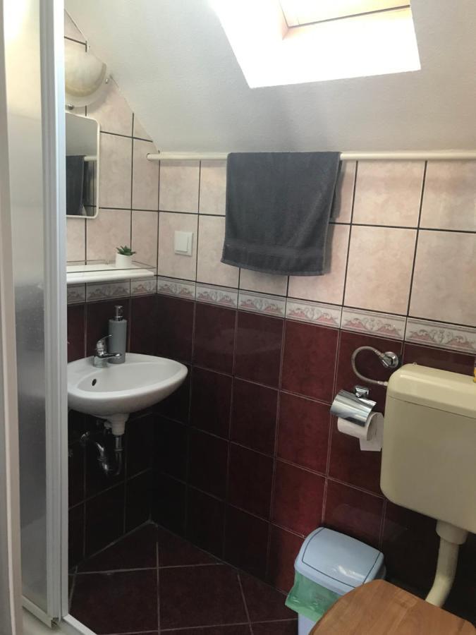 Edu Apartman Hajdúszoboszló Exteriör bild