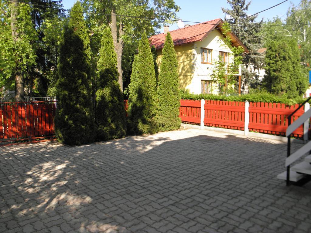Edu Apartman Hajdúszoboszló Exteriör bild